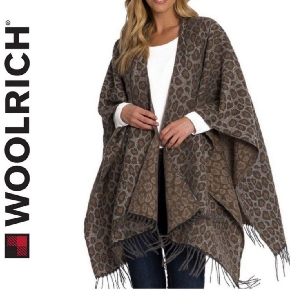 NWOT Woolrich cheetah print poncho - OS - Picture 2 of 7